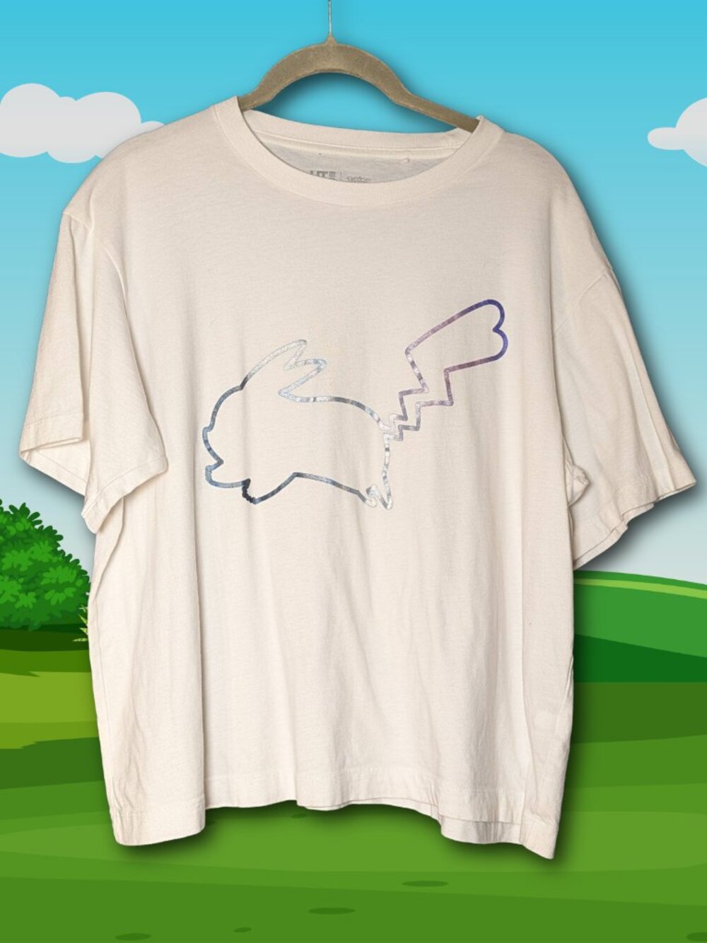 Uniqlo Pokemon Women's Size L Short Sleeve Crew Neck Graphic Tee/T-Shirt, White